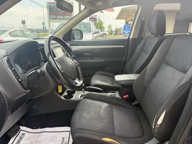 2014 Mitsubishi Outlander SE