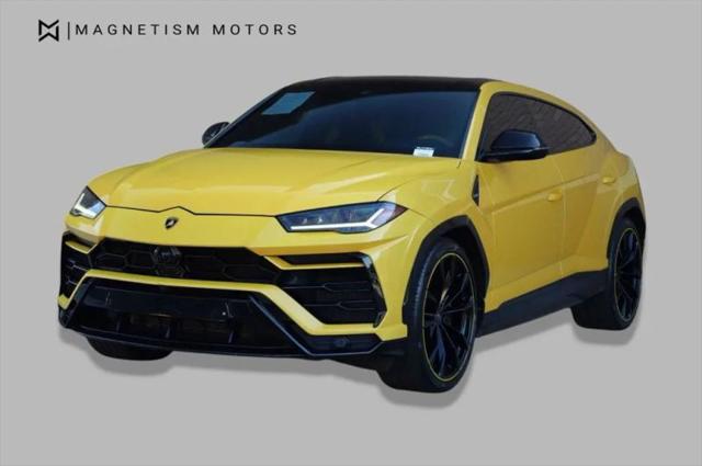 2021 Lamborghini Urus Pearl Capsule