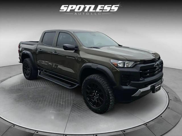 2023 Chevrolet Colorado 4WD Crew Cab Short Box Trail Boss