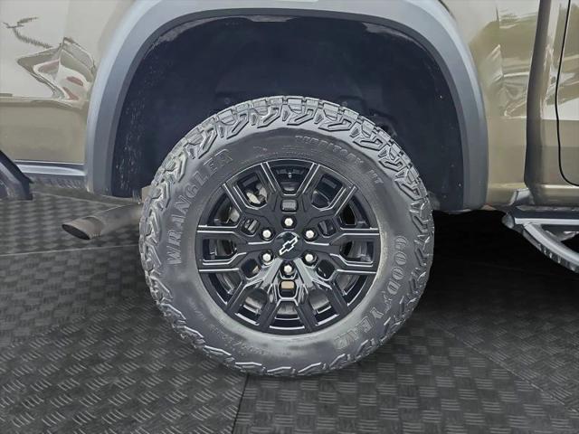 2023 Chevrolet Colorado 4WD Crew Cab Short Box Trail Boss
