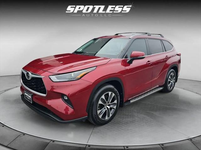 2023 Toyota Highlander XLE for sale in San Antonio, TX