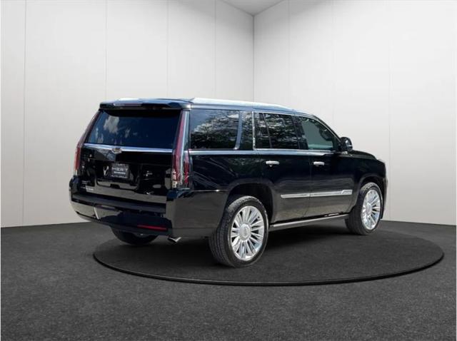 2020 Cadillac Escalade 4WD Platinum