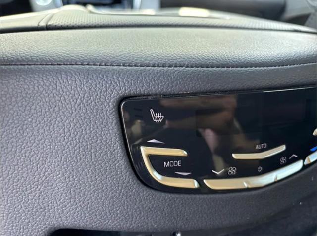 2020 Cadillac Escalade 4WD Platinum