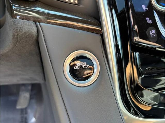 2020 Cadillac Escalade 4WD Platinum