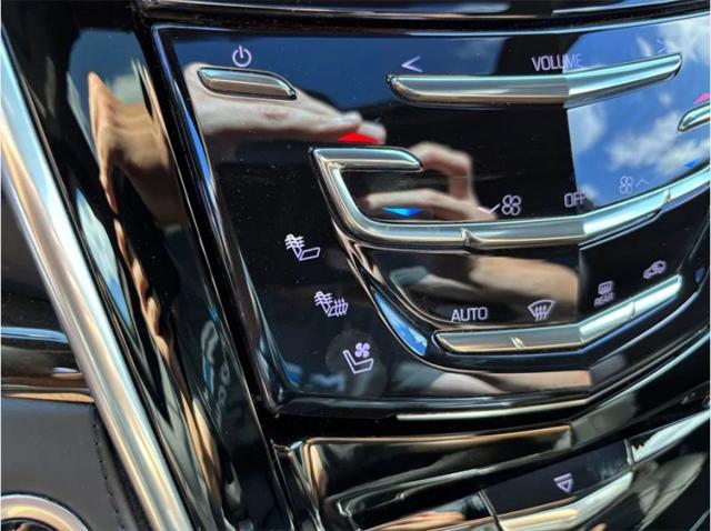 2020 Cadillac Escalade 4WD Platinum