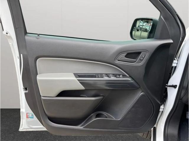 2022 Chevrolet Colorado 2WD Crew Cab Short Box WT