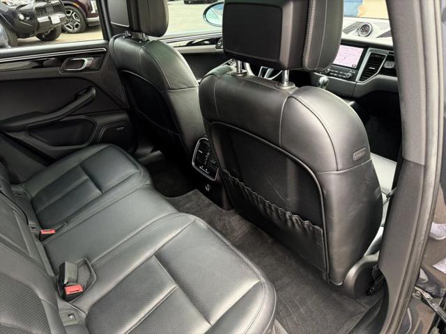 2018 Porsche Macan Base