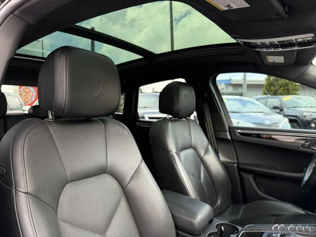 2018 Porsche Macan Base