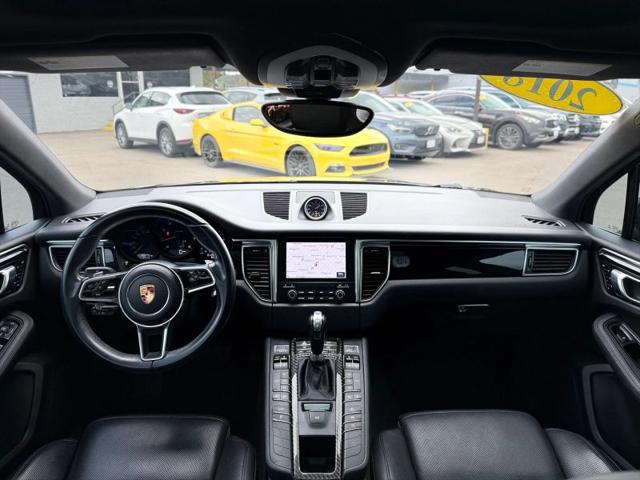 2018 Porsche Macan Base