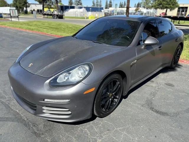 2014 Porsche Panamera 4