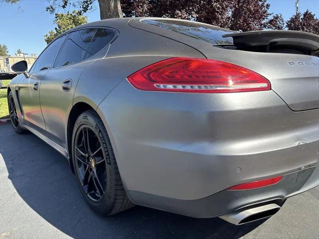 2014 Porsche Panamera 4