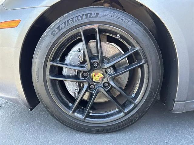 2014 Porsche Panamera 4