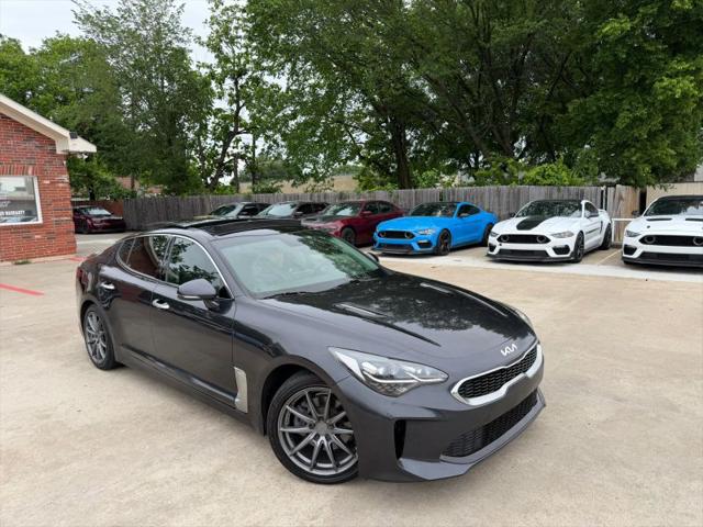 2019 Kia Stinger Base