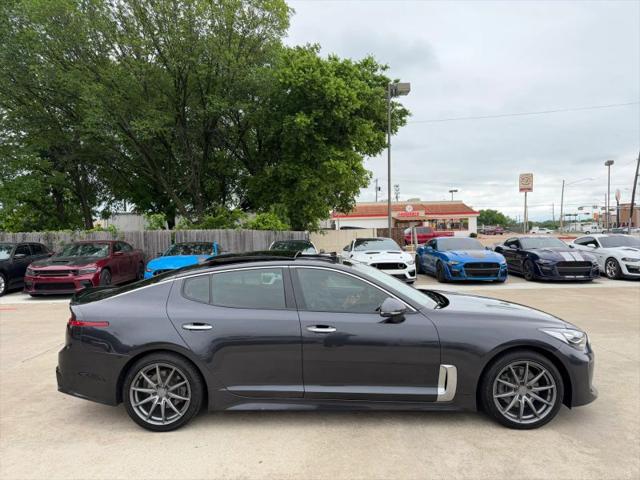 2019 Kia Stinger Base