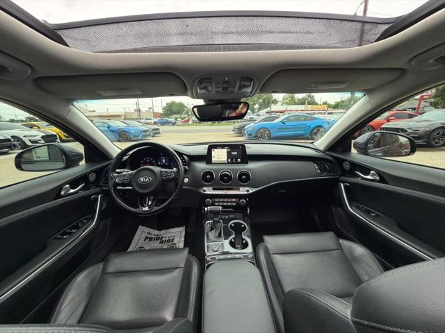 2019 Kia Stinger Base