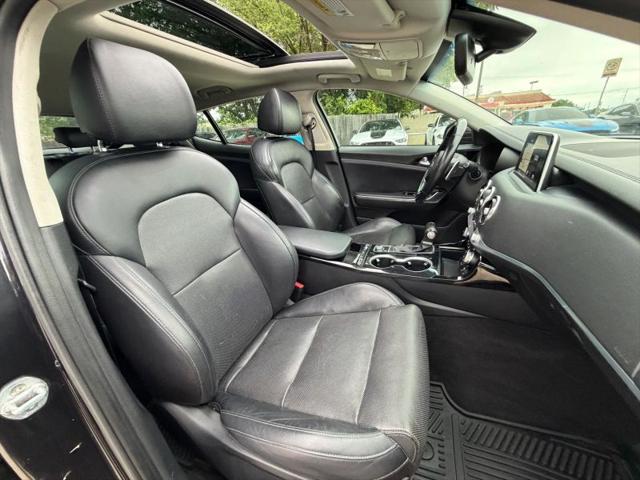 2019 Kia Stinger Base