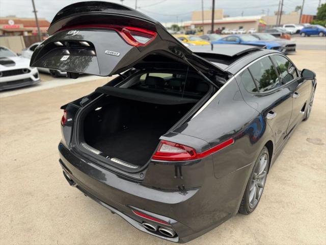 2019 Kia Stinger Base