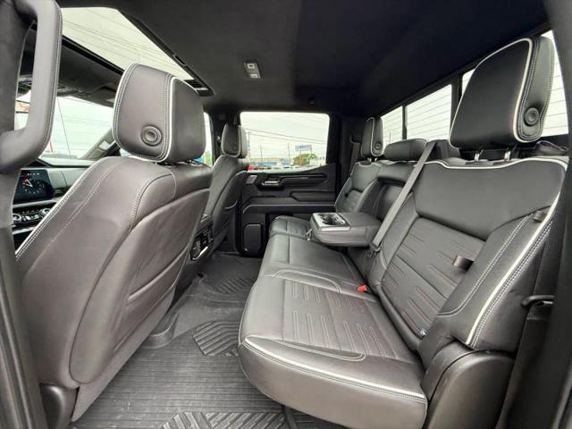 2023 GMC Sierra 1500 4WD Crew Cab Short Box AT4X