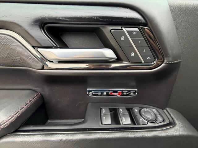 2023 GMC Sierra 1500 4WD Crew Cab Short Box AT4X