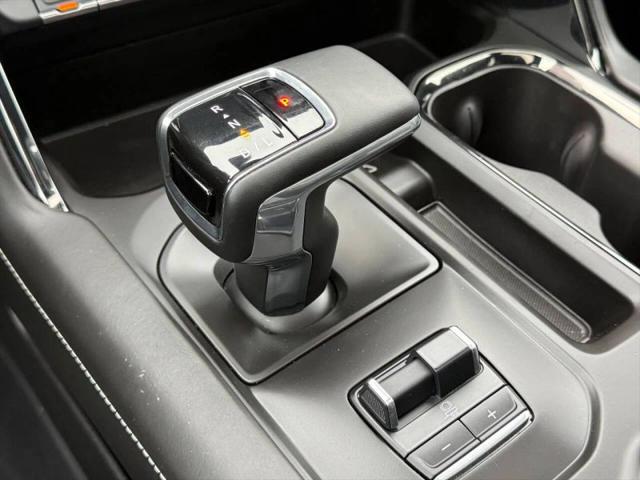 2023 GMC Sierra 1500 4WD Crew Cab Short Box AT4X