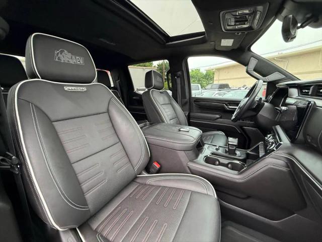 2023 GMC Sierra 1500 4WD Crew Cab Short Box AT4X