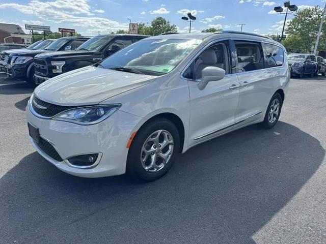 2019 Chrysler Pacifica Touring L