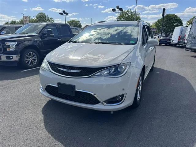2019 Chrysler Pacifica Touring L