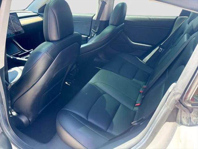 2019 Tesla Model 3 Mid Range