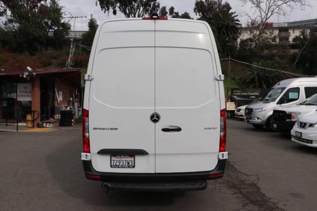 2023 Mercedes-Benz Sprinter 2500 High Roof 4-Cyl Diesel HO