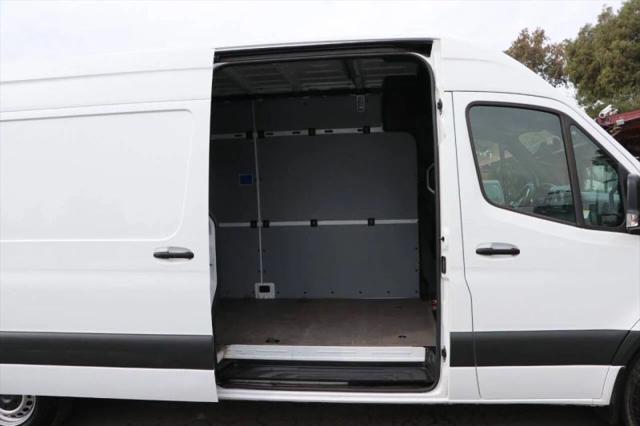 2023 Mercedes-Benz Sprinter 2500 High Roof 4-Cyl Diesel HO
