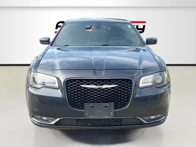 2016 Chrysler 300 300S