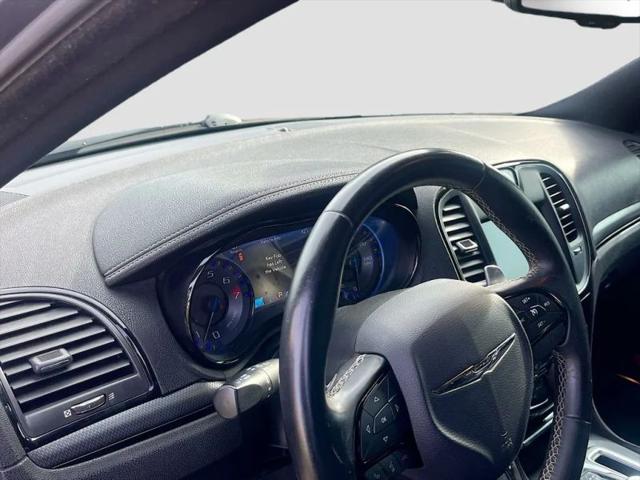 2016 Chrysler 300 300S