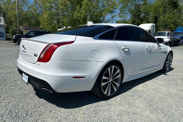2017 Jaguar XJ R-Sport