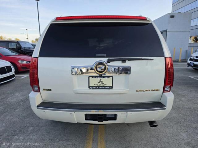 2012 Cadillac Escalade Luxury