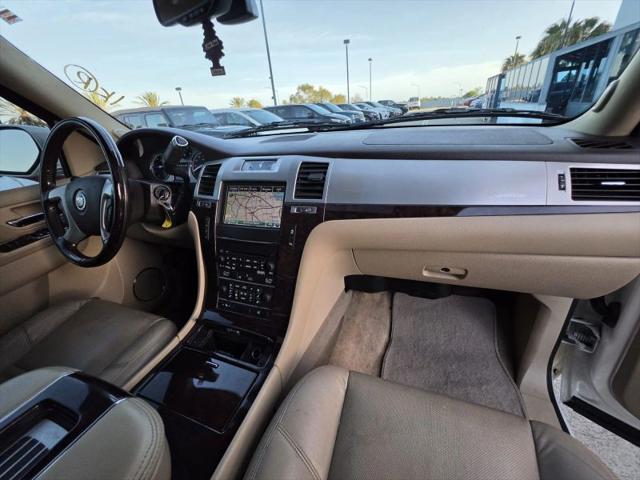 2012 Cadillac Escalade Luxury