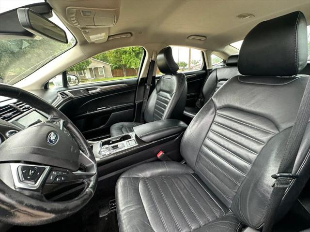 2017 Ford Fusion Hybrid SE