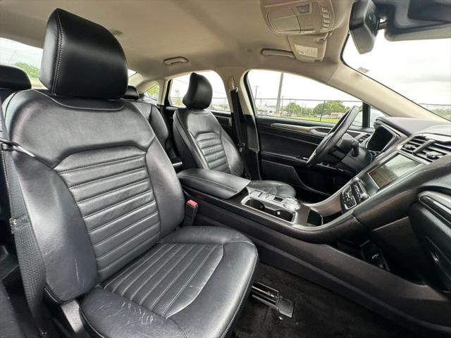 2017 Ford Fusion Hybrid SE