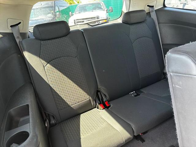 2011 Chevrolet Traverse 1LT