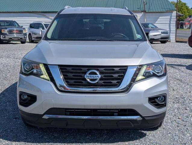2017 Nissan Pathfinder SV