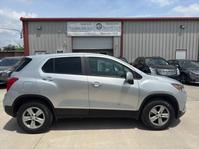 2022 Chevrolet Trax AWD LS