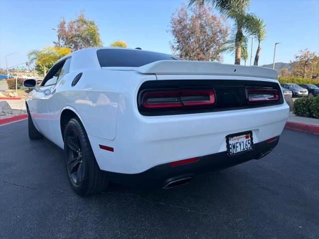 2018 Dodge Challenger SXT
