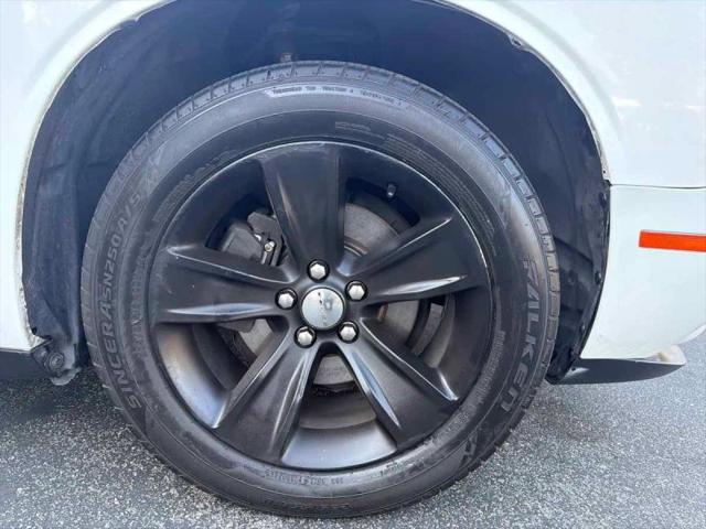 2018 Dodge Challenger SXT