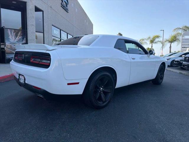 2018 Dodge Challenger SXT