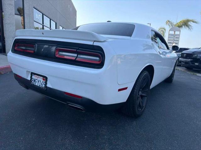 2018 Dodge Challenger SXT