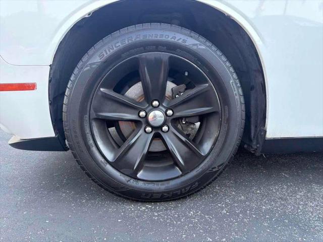 2018 Dodge Challenger SXT