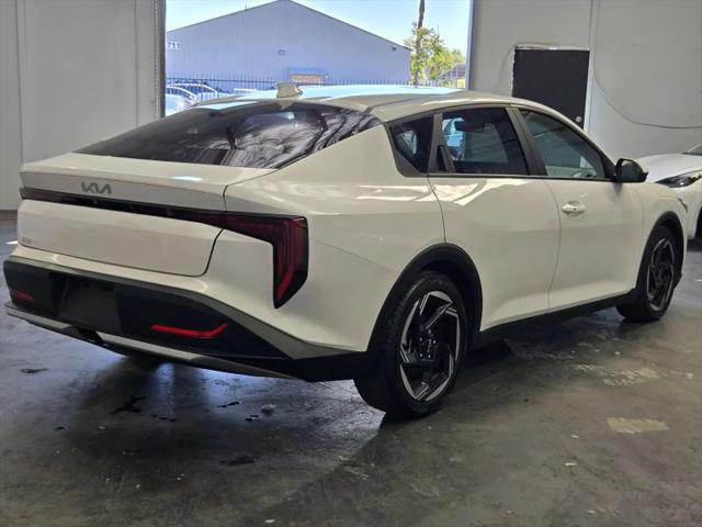2025 Kia K4 EX