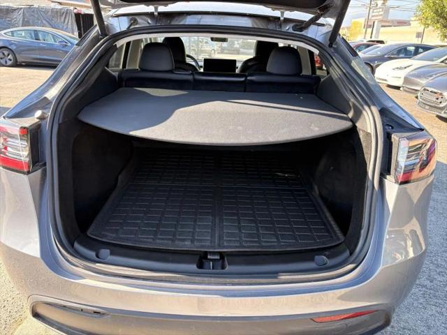 2025 Tesla Model Y Long Range Dual Motor All-Wheel Drive