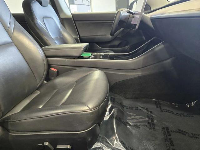 2019 Tesla Model 3 Standard Range