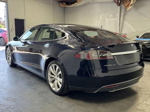 2014 Tesla Model S P85