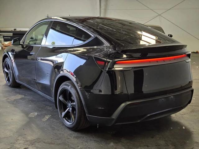2026 Tesla Model Y Premium Rear-Wheel Drive